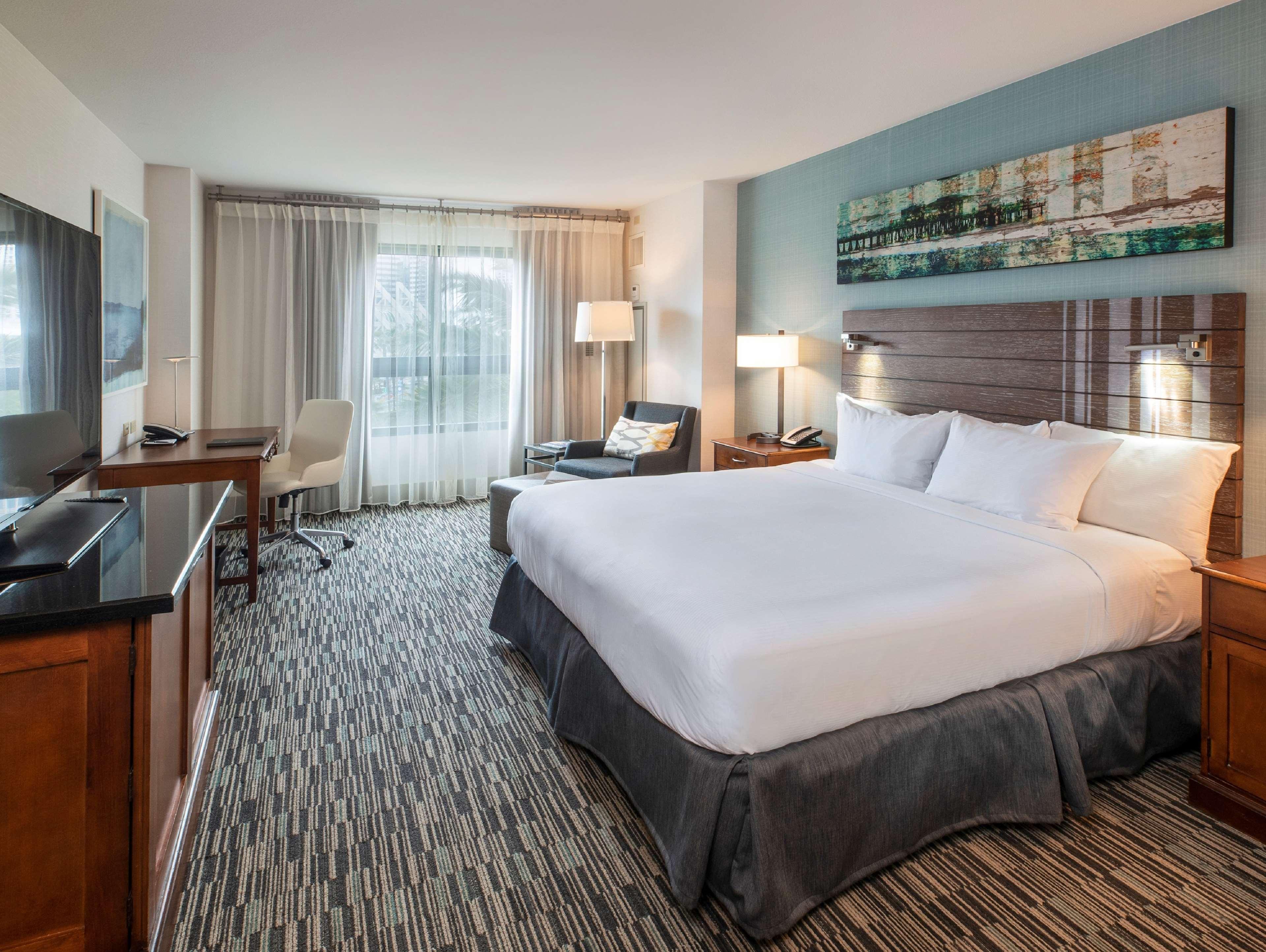 Hilton San Diego Gaslamp Quarter Экстерьер фото