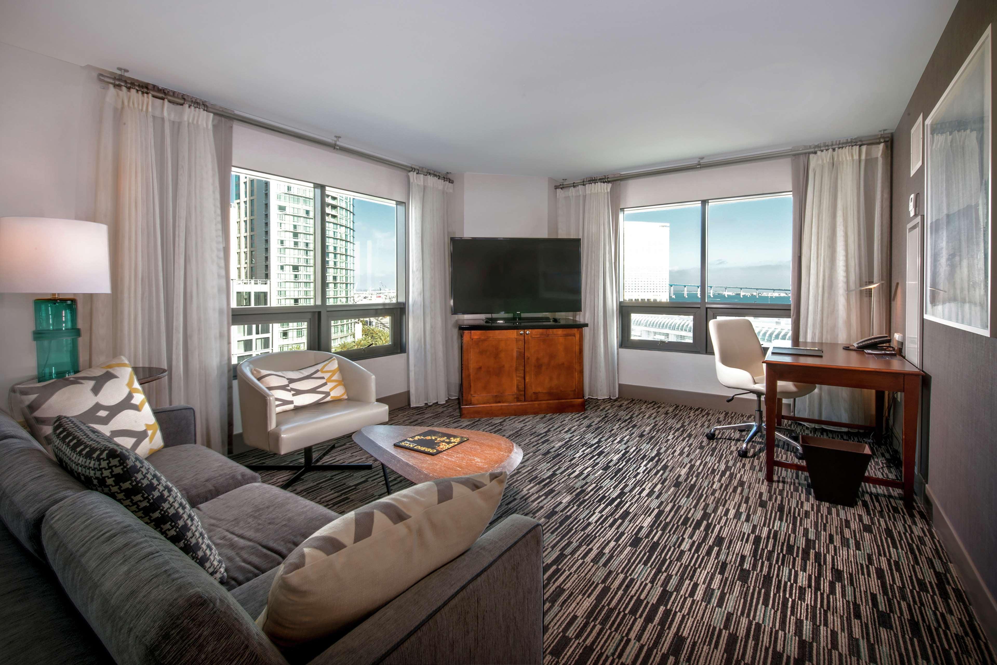 Hilton San Diego Gaslamp Quarter Экстерьер фото
