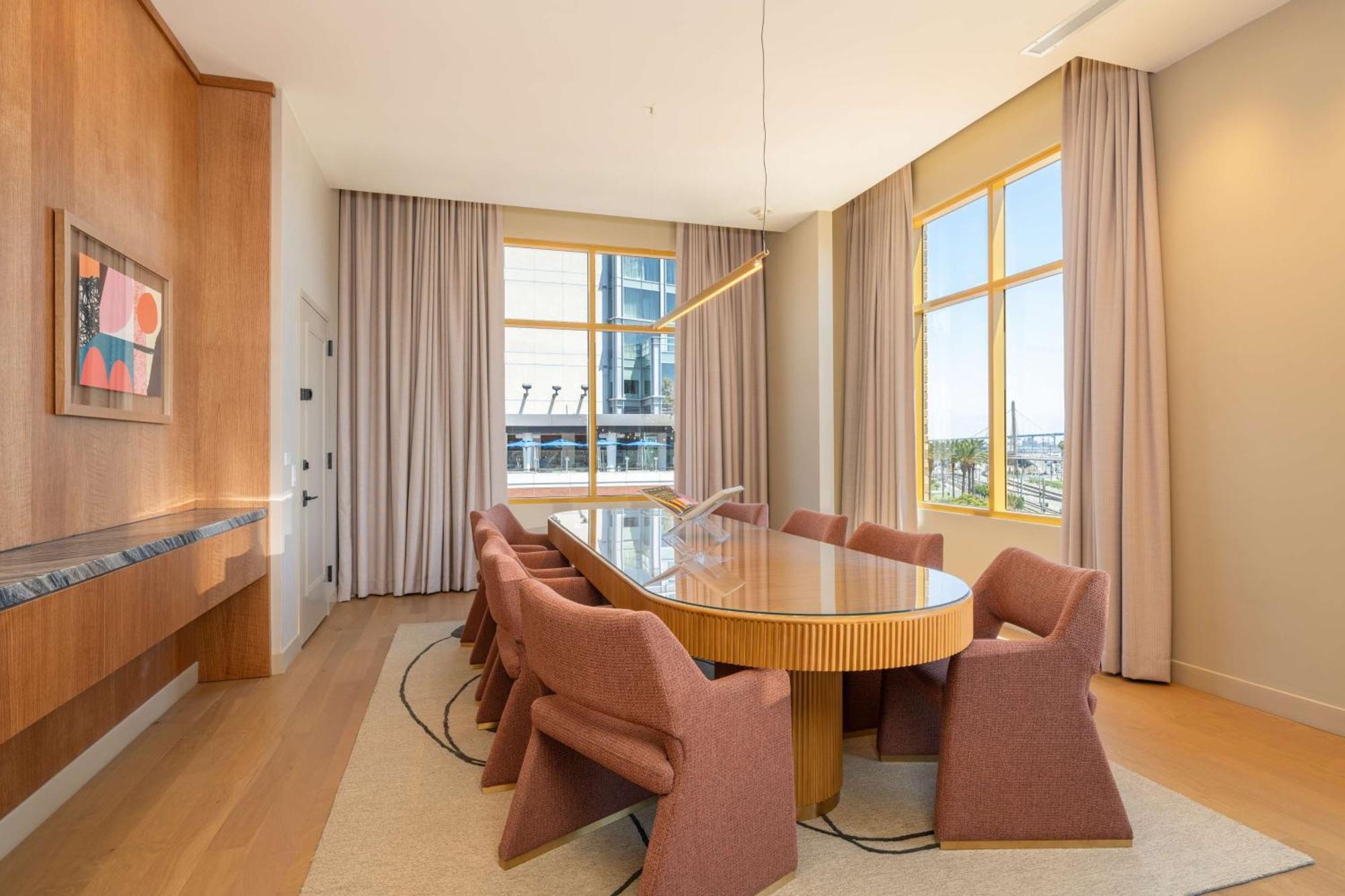 Hilton San Diego Gaslamp Quarter Экстерьер фото