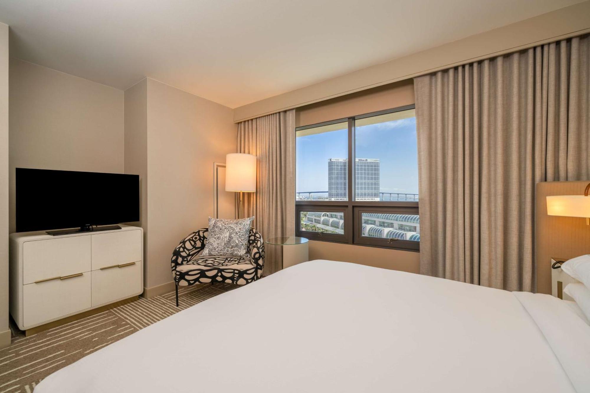 Hilton San Diego Gaslamp Quarter Экстерьер фото